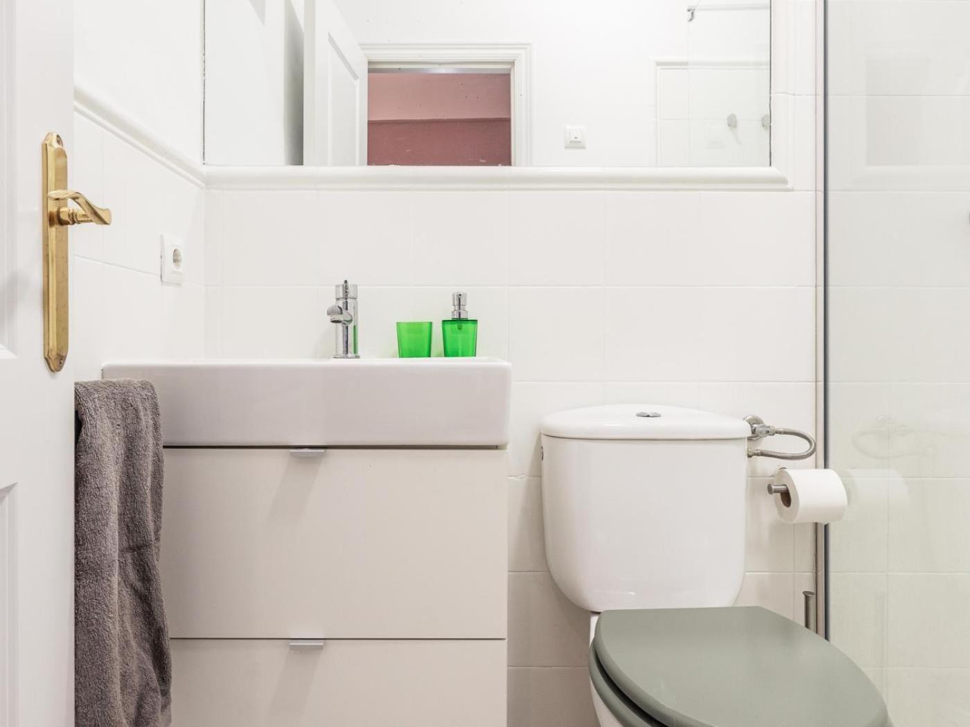 Bonito De Diseno 1 Bed Arenal Apartment Seville