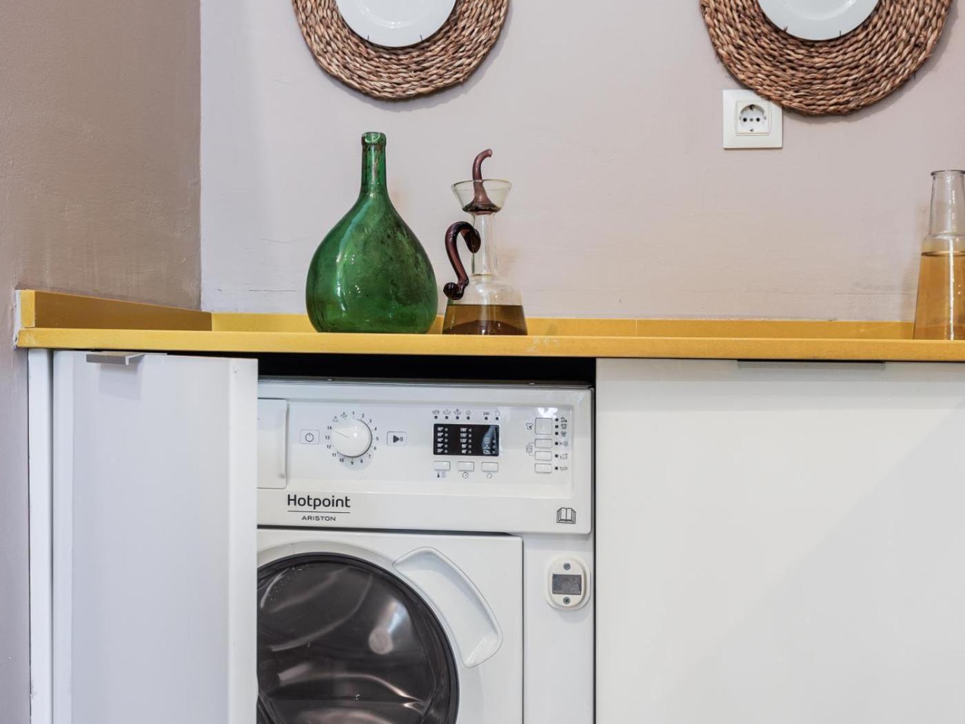 Bonito De Diseno 1 Bed Arenal Apartment Seville