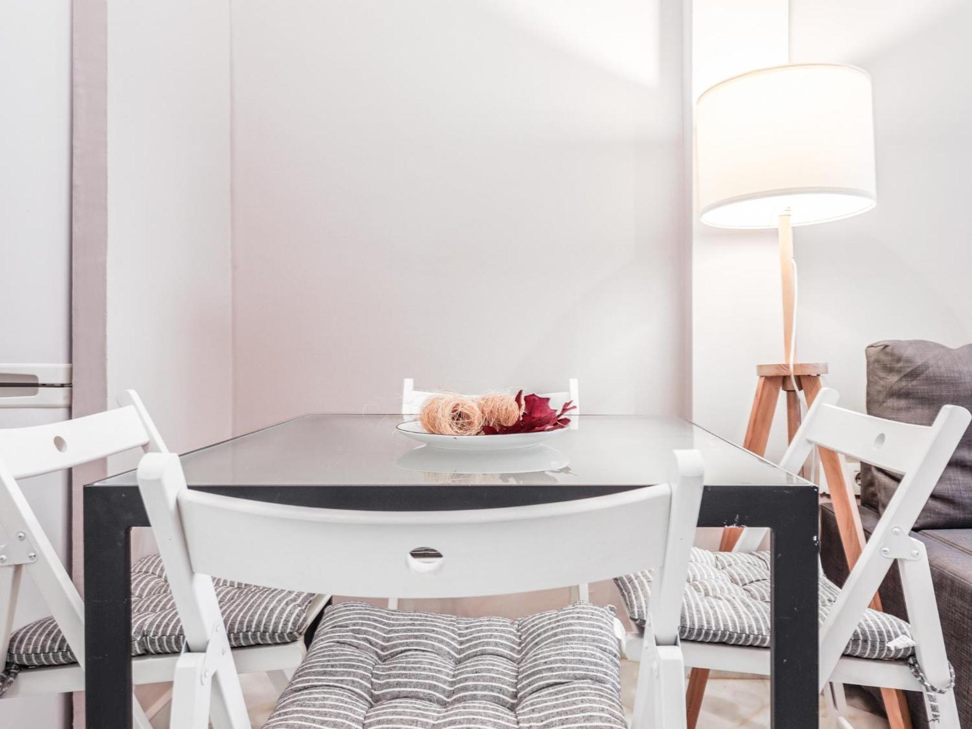 Bonito De Diseno 1 Bed Arenal Seville